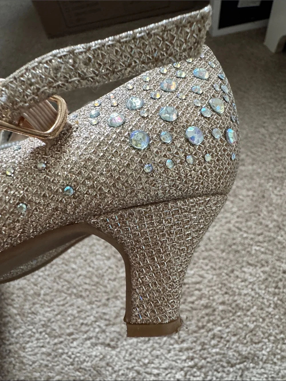 Lucky Top Sparkle Jewel Mary Janes in Champagne size 12